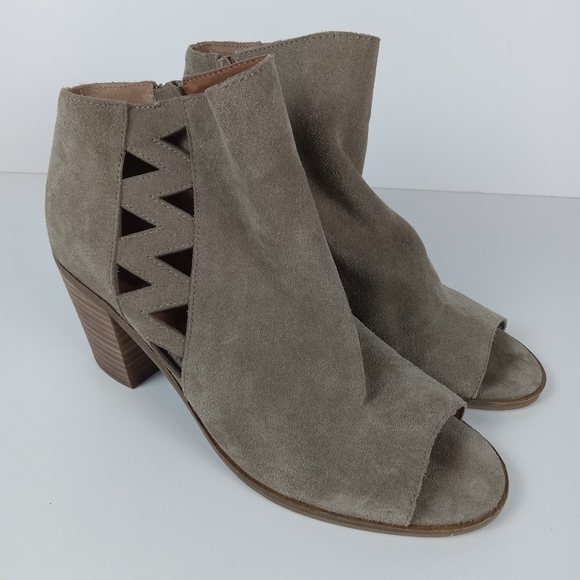 Lucky Brand Boots Womens 8 Taupe Kantoah Suede Peep Toe Ankle Leather Cut Out - Picture 1 of 8